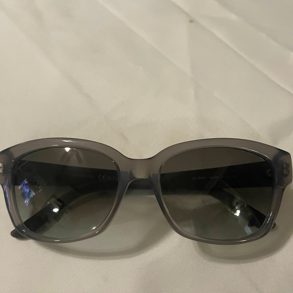Gucci Sunglass